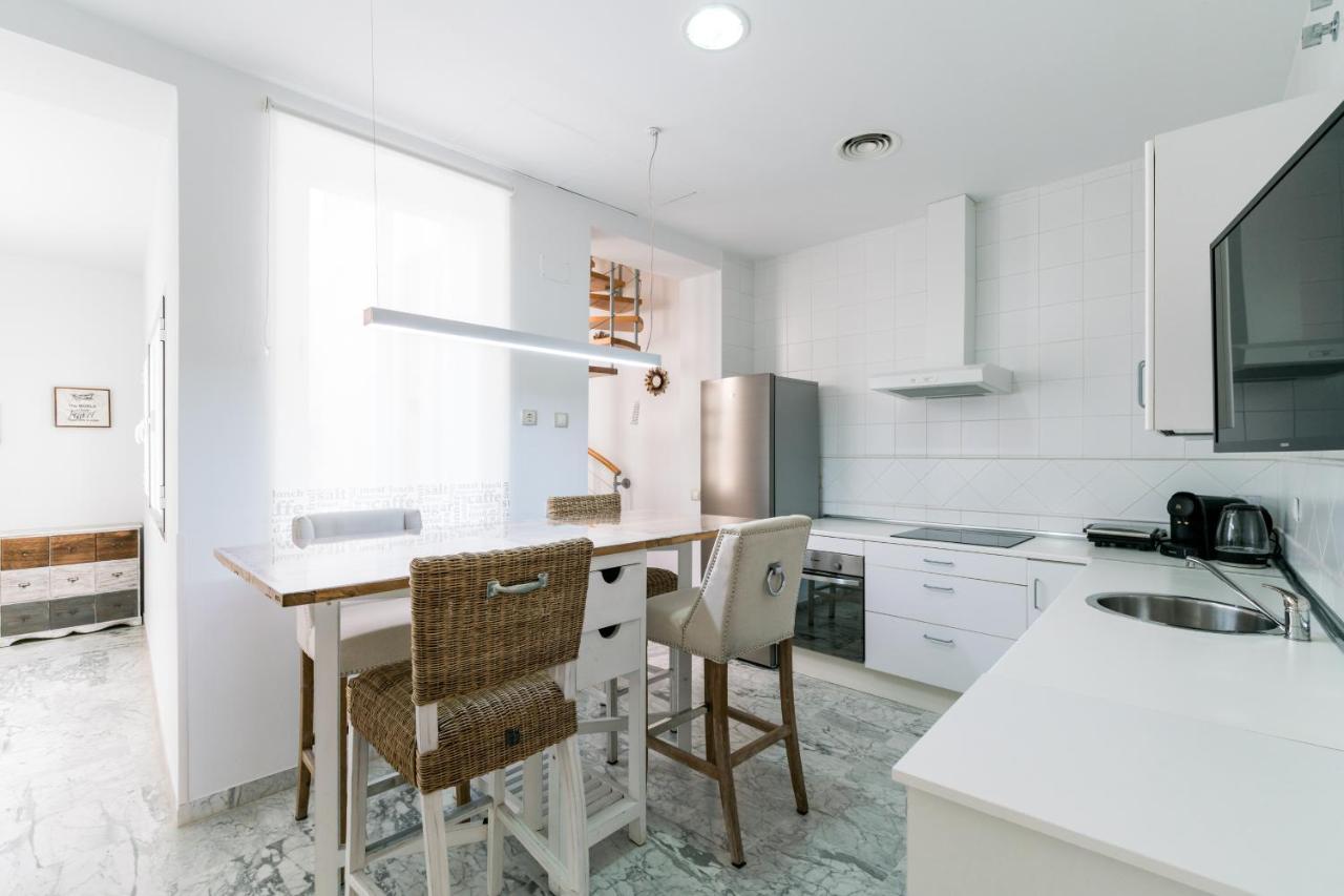 Veoapartment Ciriaco Seville Exterior photo