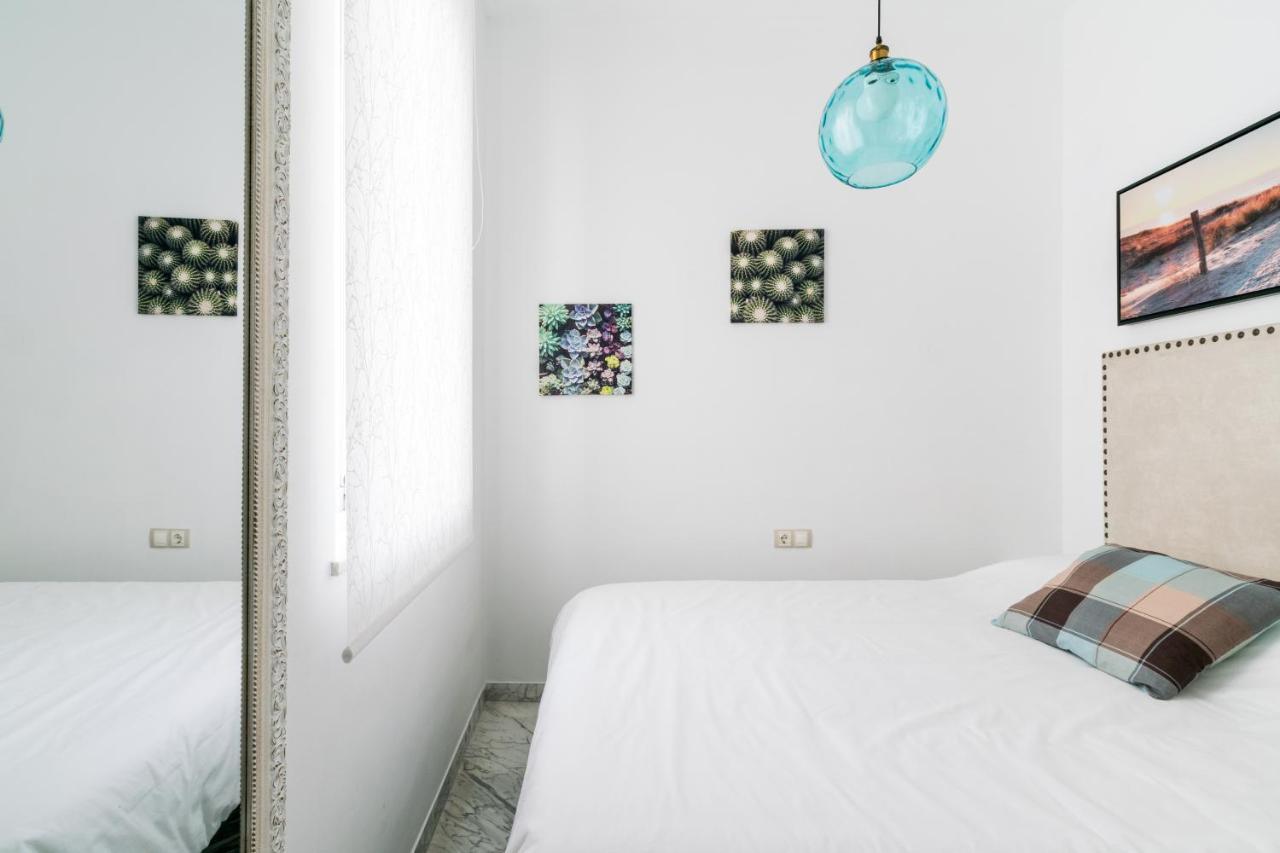Veoapartment Ciriaco Seville Exterior photo
